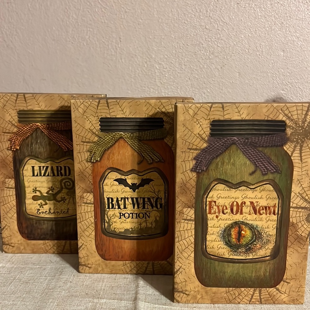🎃2/$15, 3/$18🎃 Set of 3 Halloween Box Signs